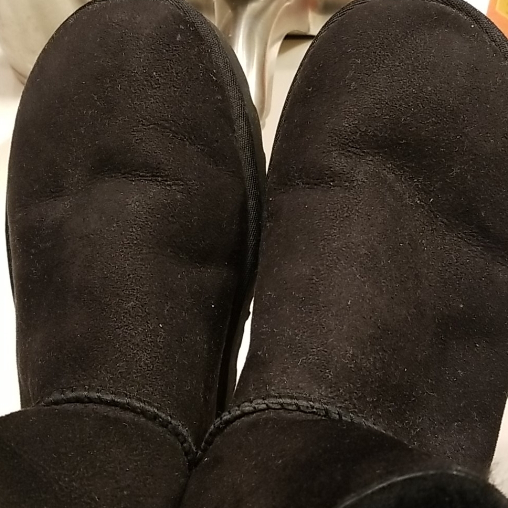 Ugg Bailey Buttons - image 8